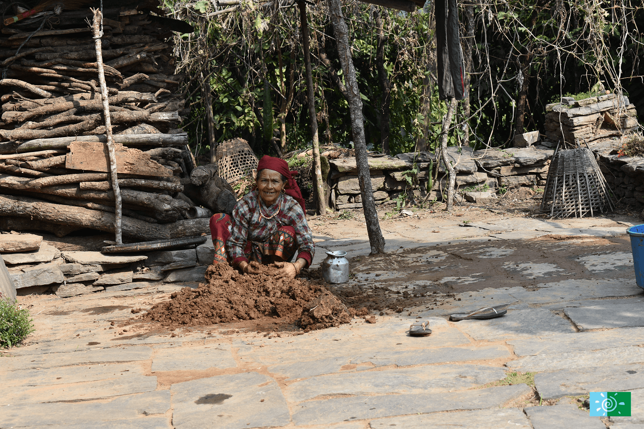 community trek nepal