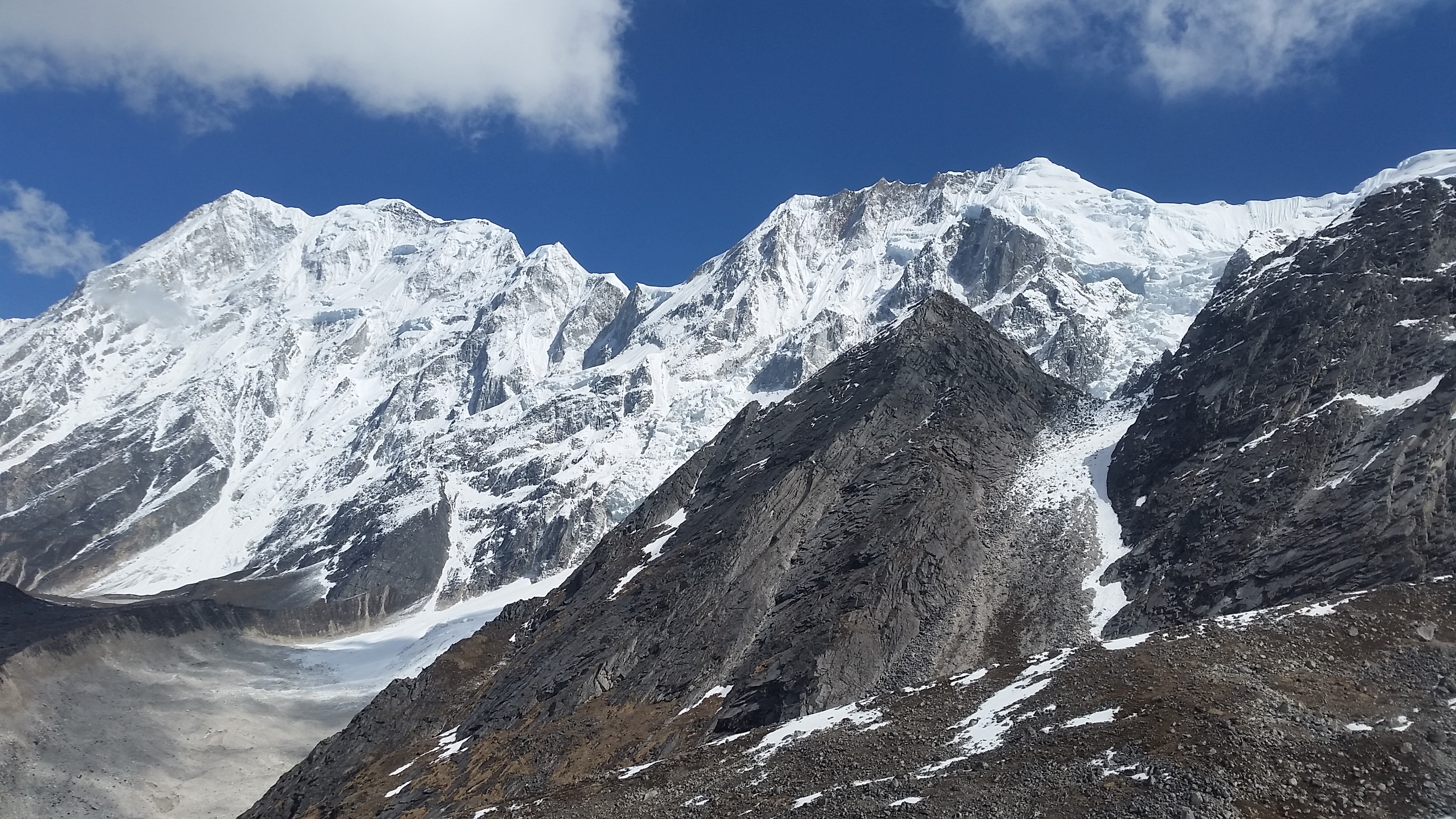 Manaslu Trekking