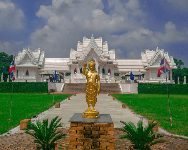 Royal-thai-buddhist-monastery