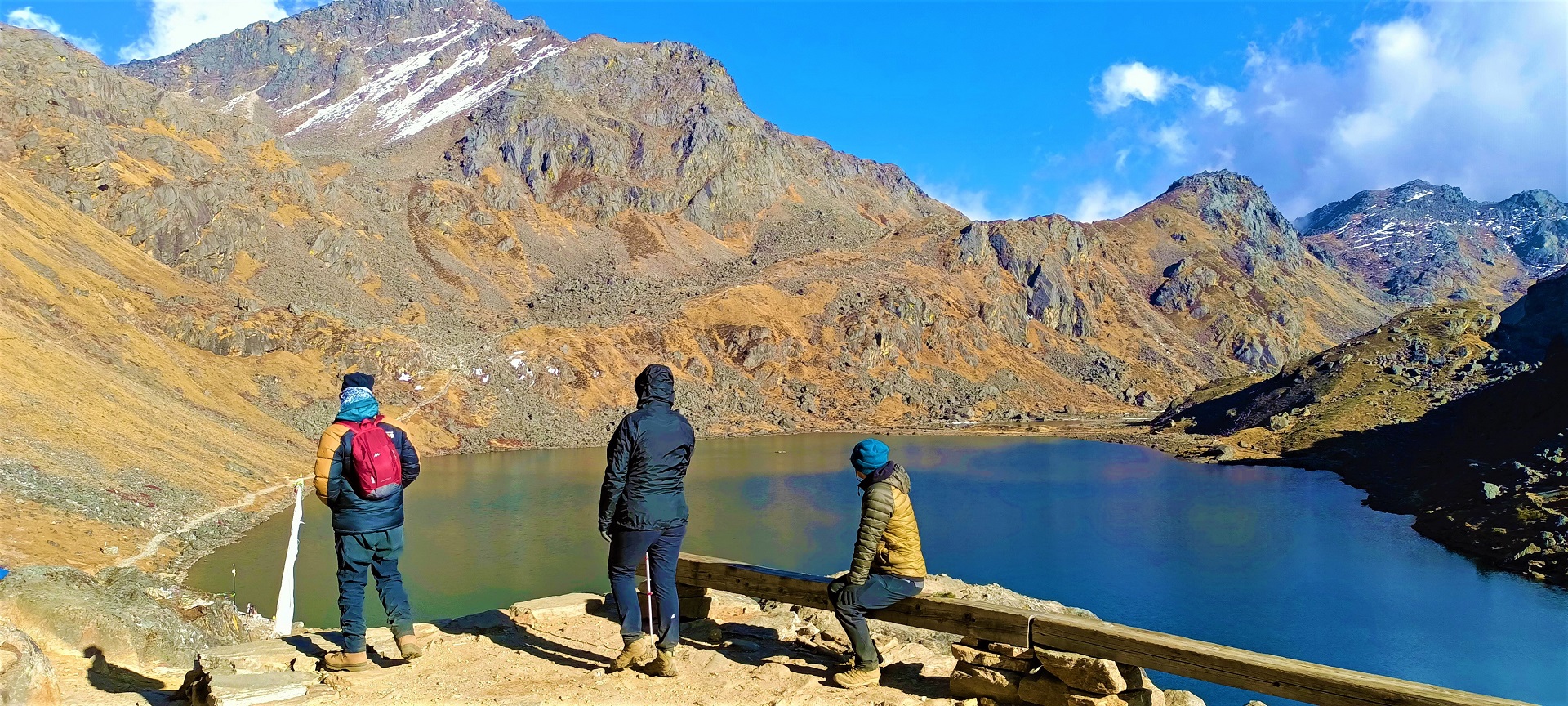 Langtang Gosainkunda Laurebina Pass Trek