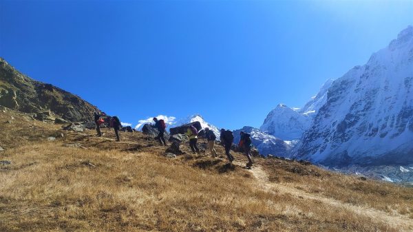 Kanchenjunga Circuit Trek