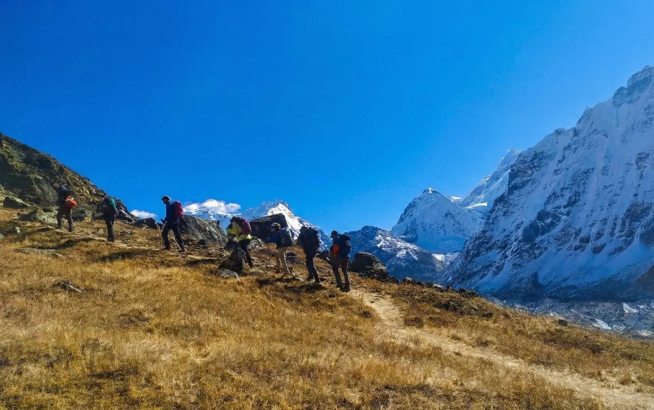 Kanchenjunga Circuit Trek