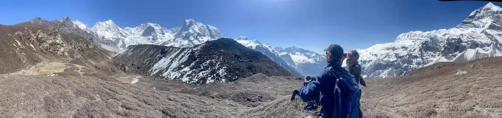How reliable is communication on the Gokyo Lakes Trek?